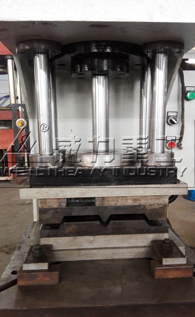 20噸單臂液壓機(jī)